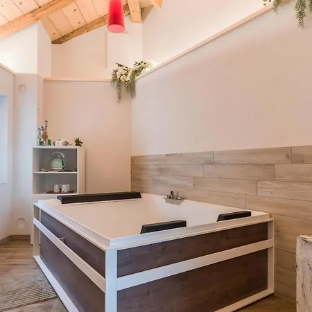Wellness Edoardo Apartment